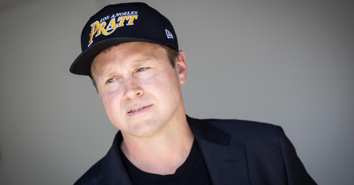 Mayoral hopeful Spencer Pratt heads to the Valley, wooing voters in his rival's district